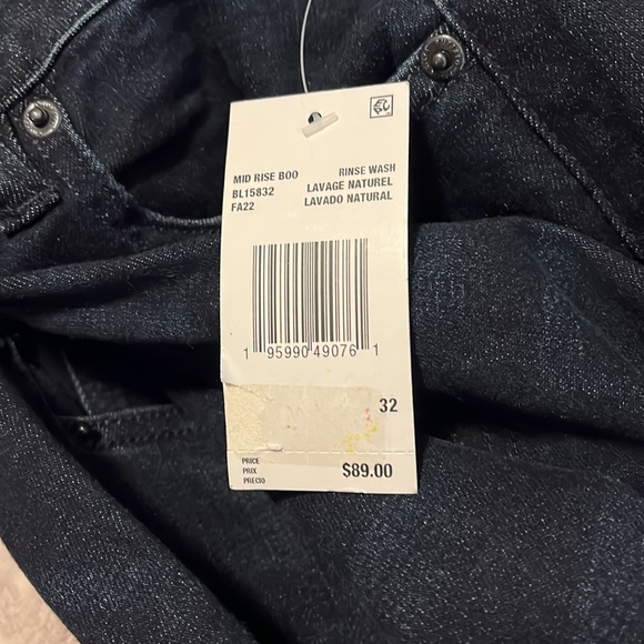 NWT Mid Rise Bootcut Queen Rinsed Jeans - Picture 12 of 16